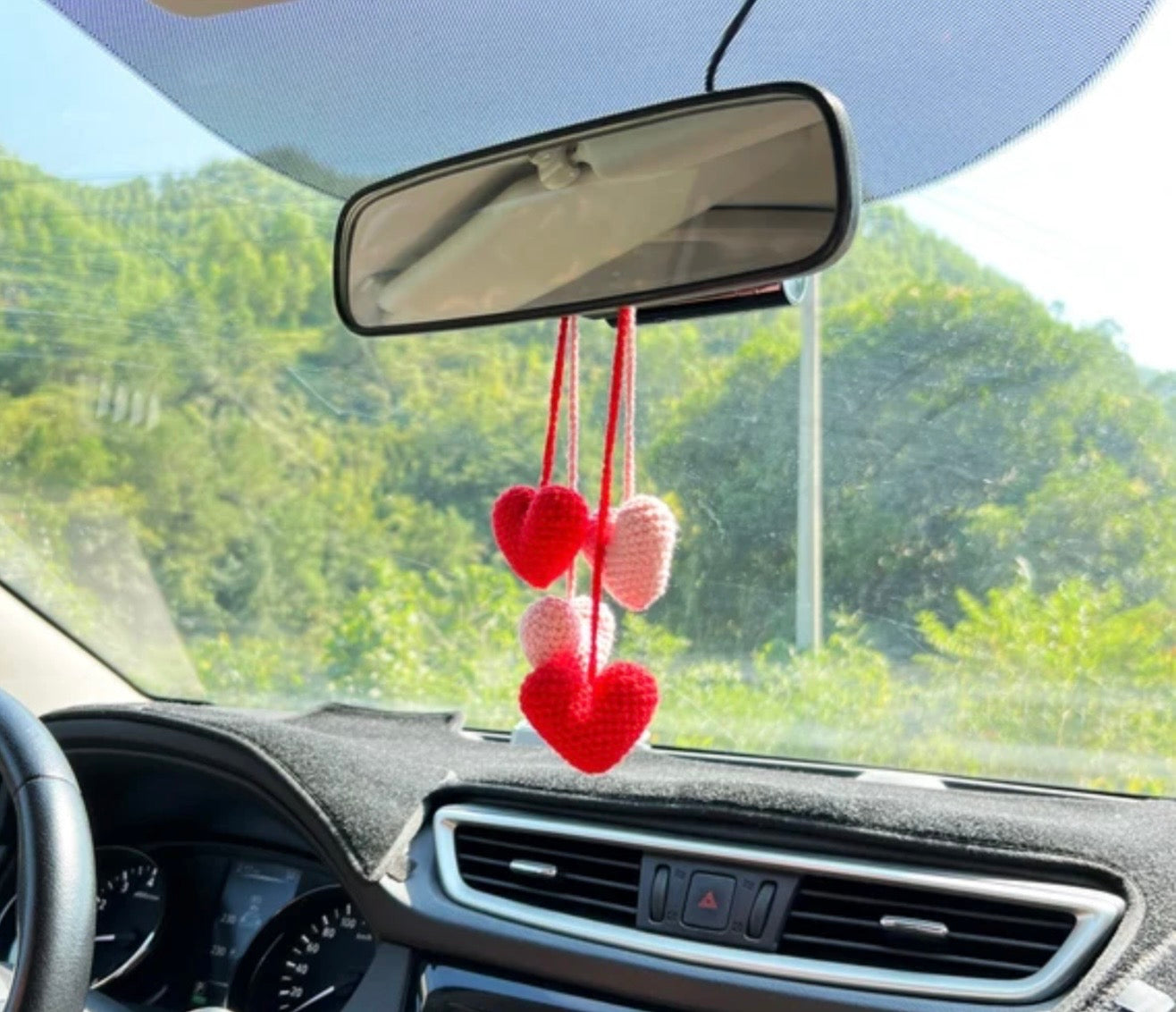 Decorative hearts for your car
